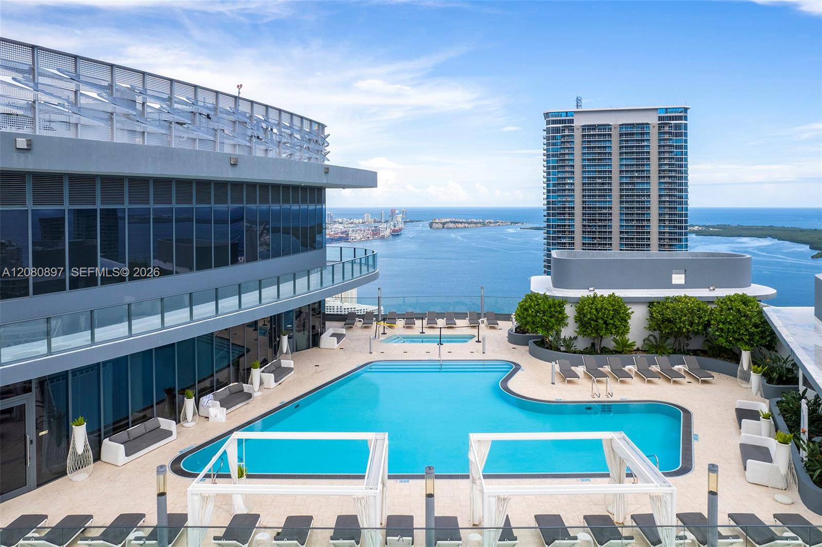 1000 Brickell Plaza Ph5307 Property Photo 16