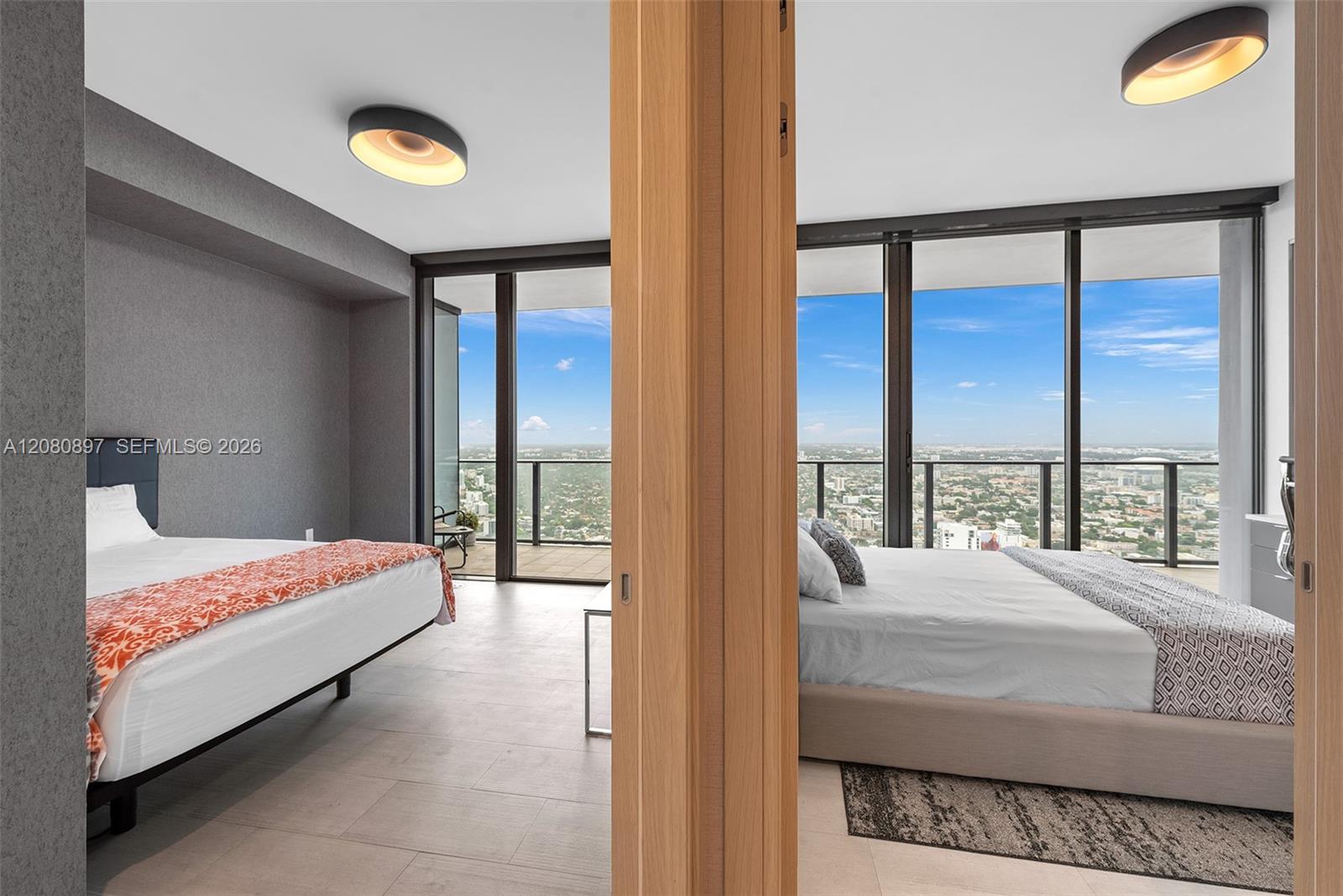 1000 Brickell Plaza Ph5307 Property Photo 37