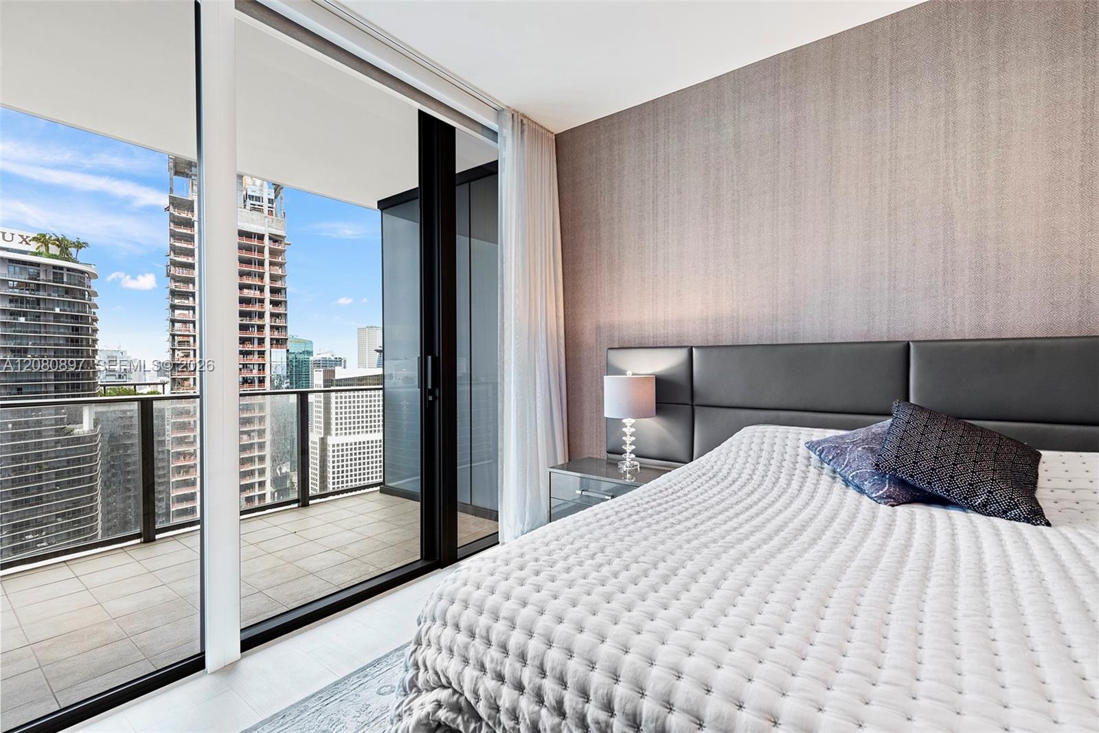 1000 Brickell Plaza Ph5307 Property Photo 53