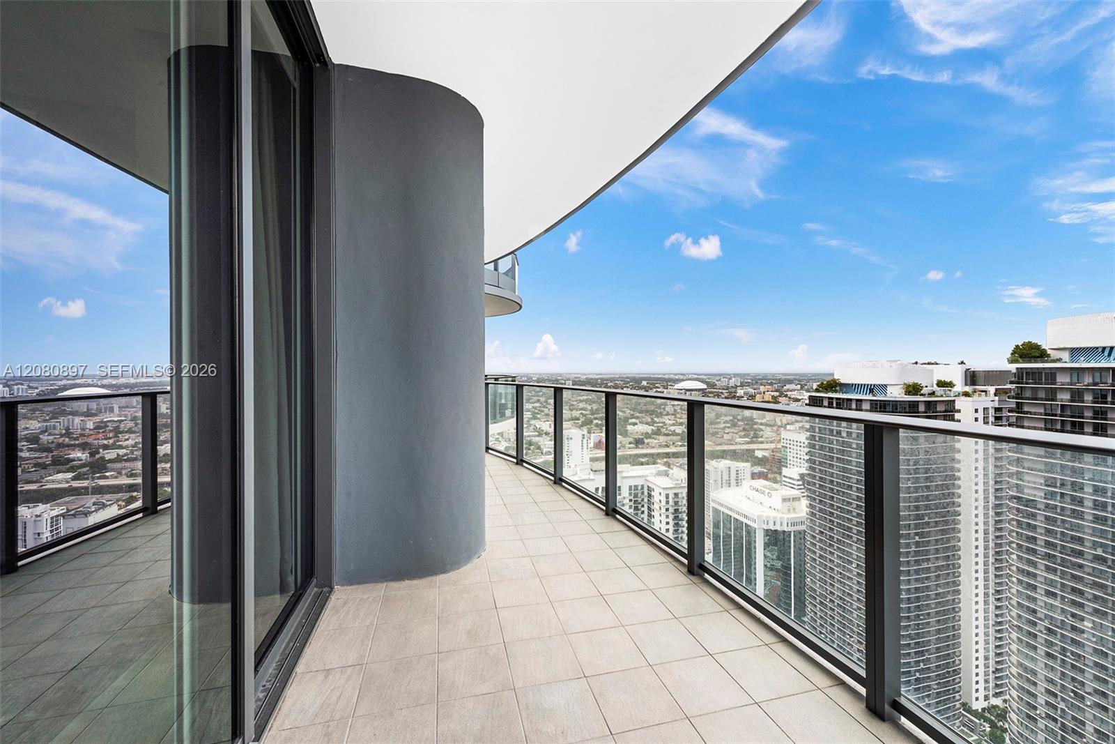 1000 Brickell Plaza Ph5307 Property Photo 56