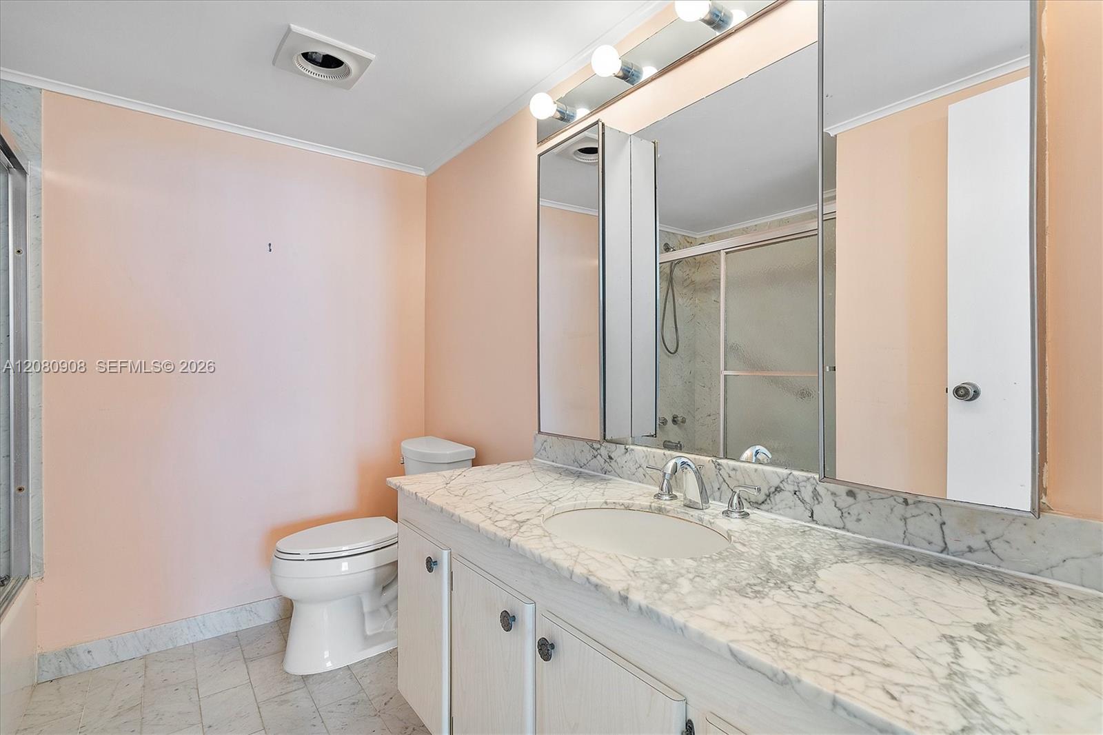 2301 S Ocean Drive 1406 Property Photo 28