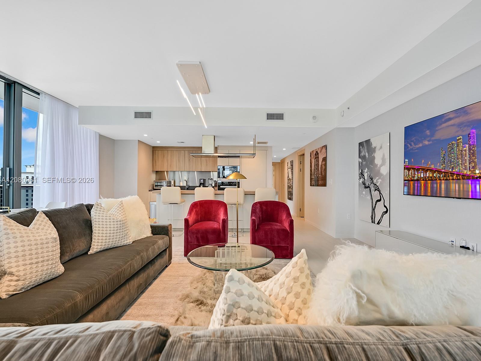 1000 Brickell Plaza 3402 Property Photo 1