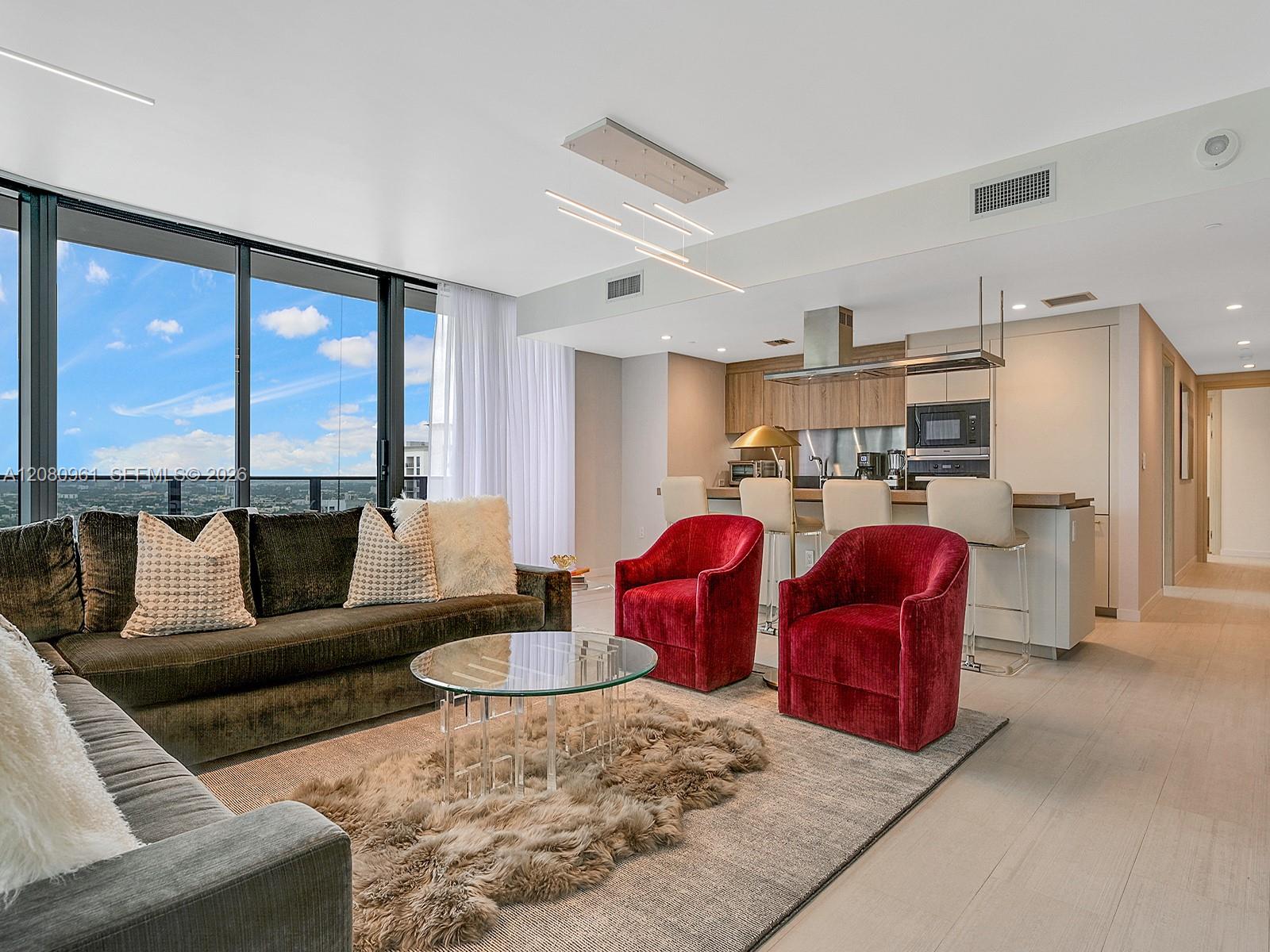 1000 Brickell Plaza 3402 Property Photo 5