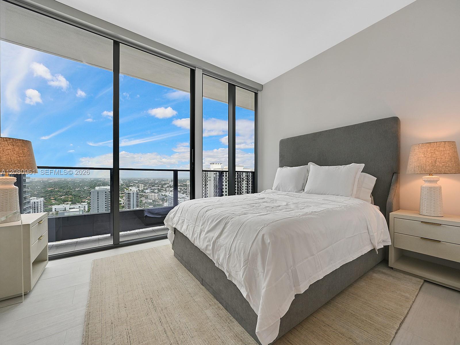 1000 Brickell Plaza 3402 Property Photo 27