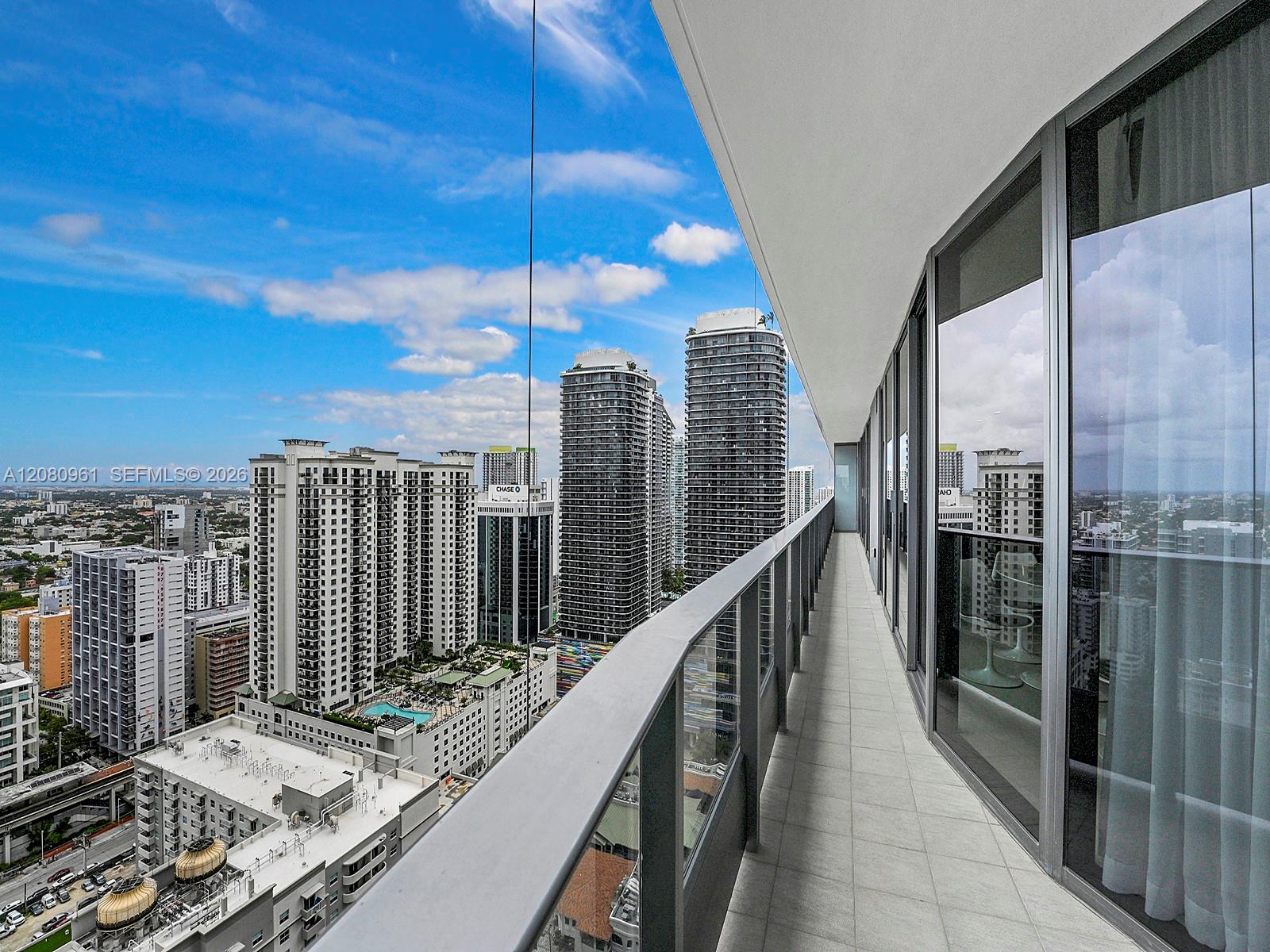 1000 Brickell Plaza 3402 Property Photo 41