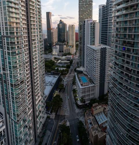 1000 Brickell Plaza 3402 Property Photo 47