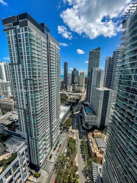 1000 Brickell Plaza 3402 Property Photo 49