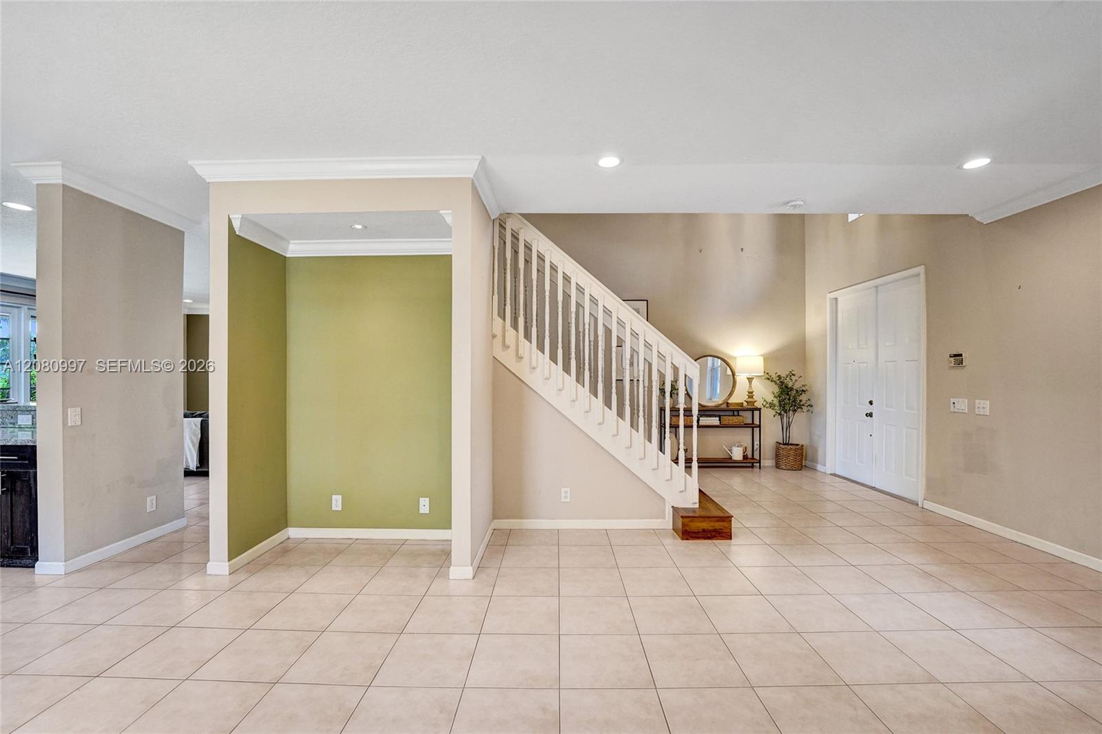 3892 Falcon Ridge Circle Property Photo 5