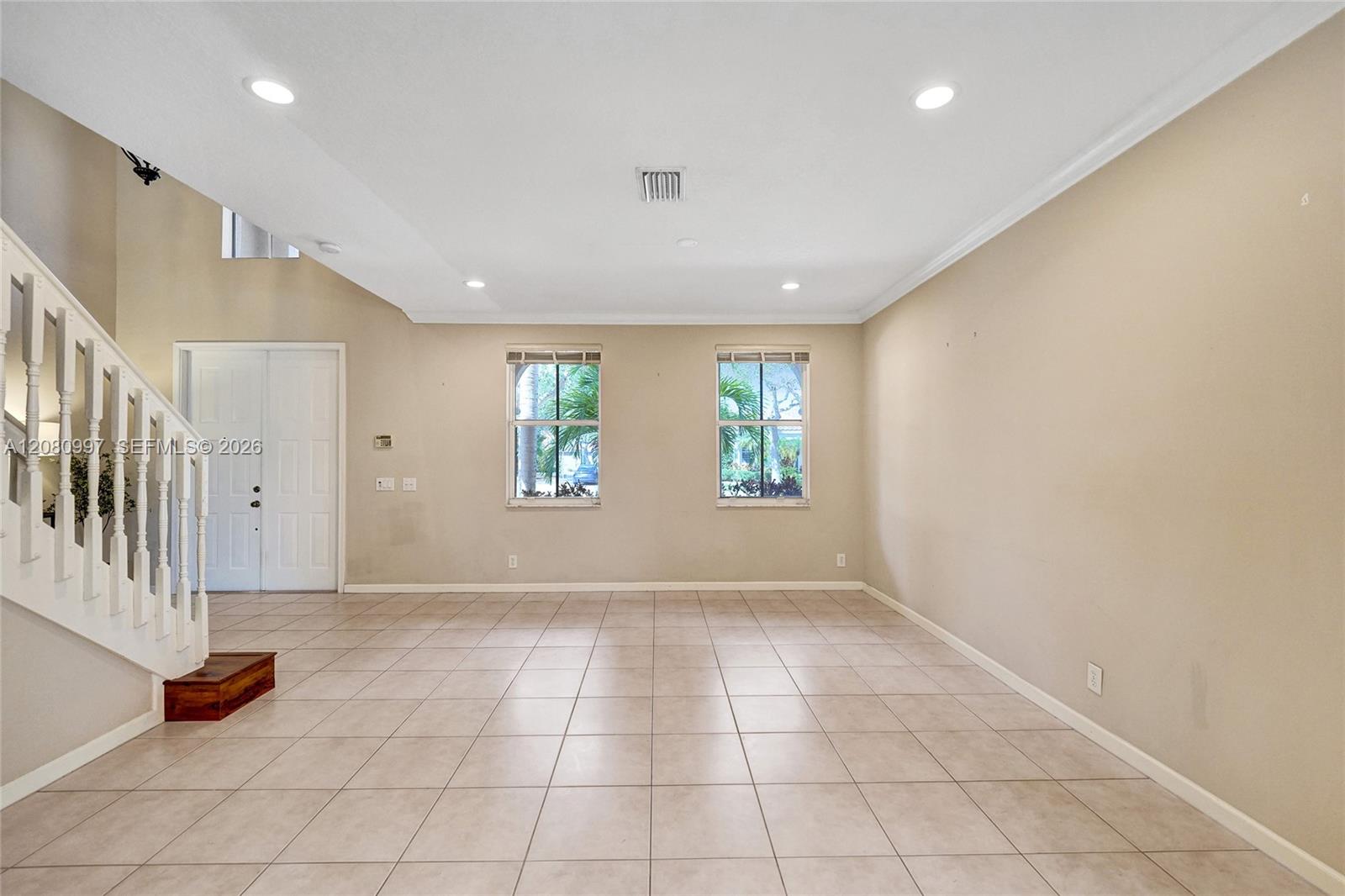 3892 Falcon Ridge Circle Property Photo 6