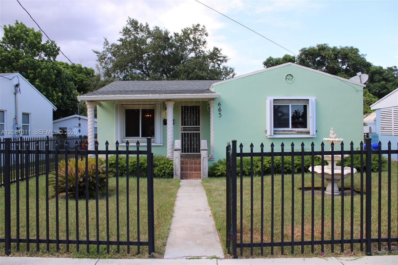 665 Nw 50th Street Property Photo 1