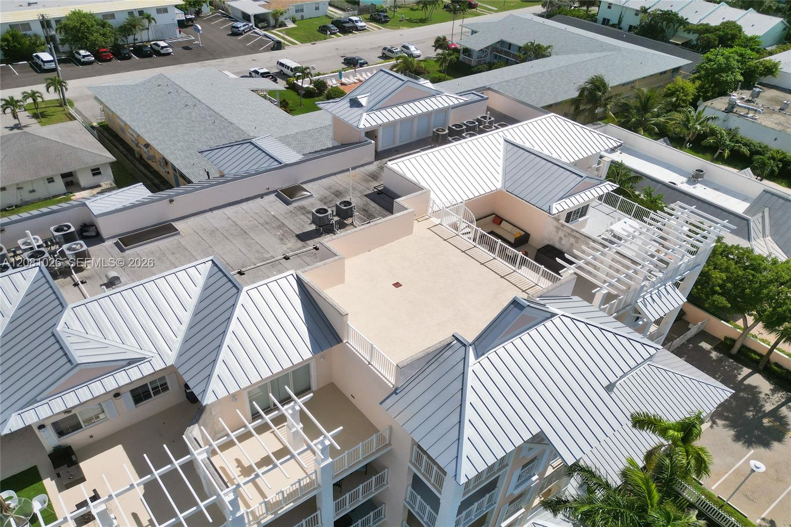 A12081026 Property Photo 16