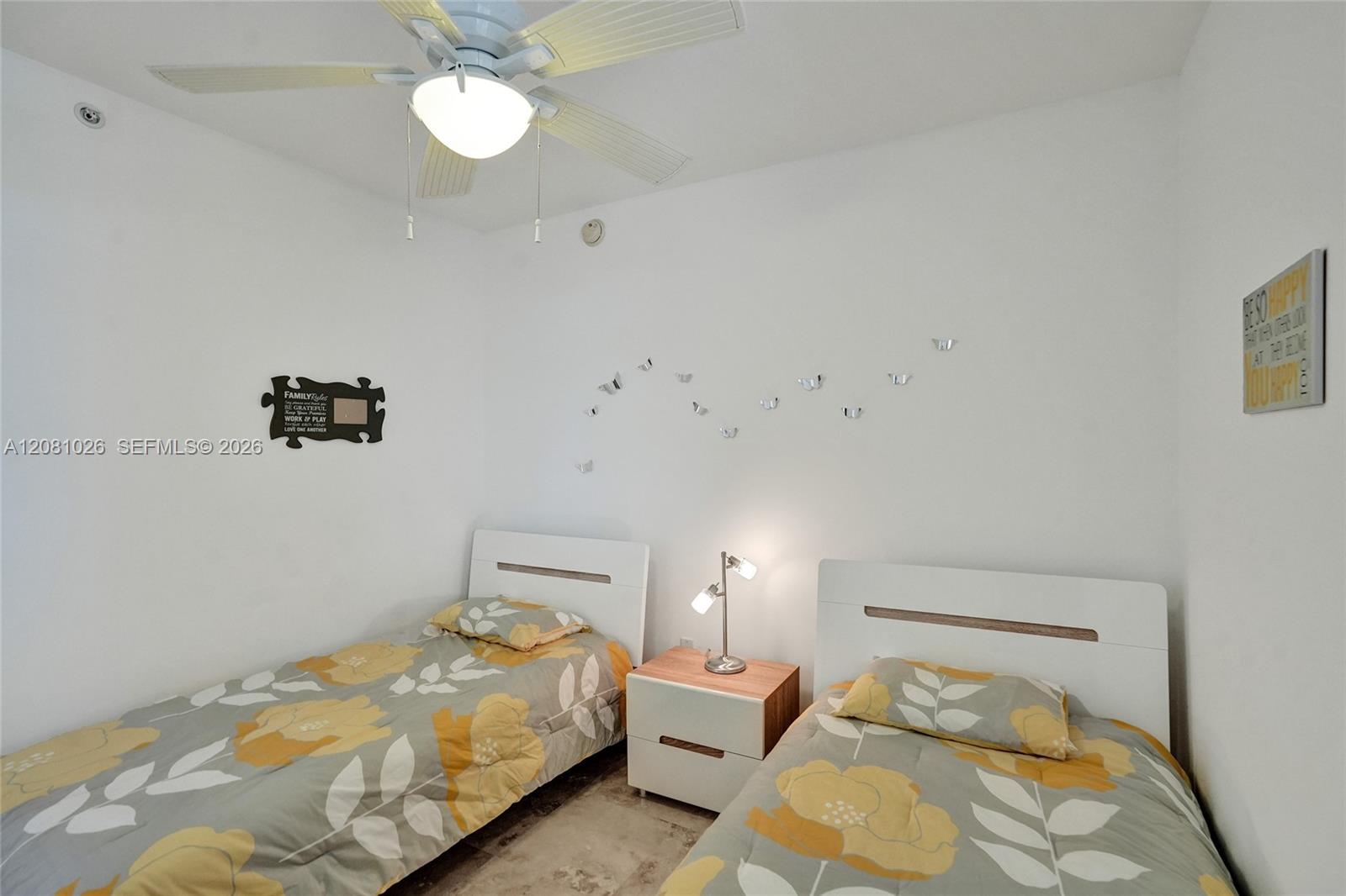 A12081026 Property Photo 26