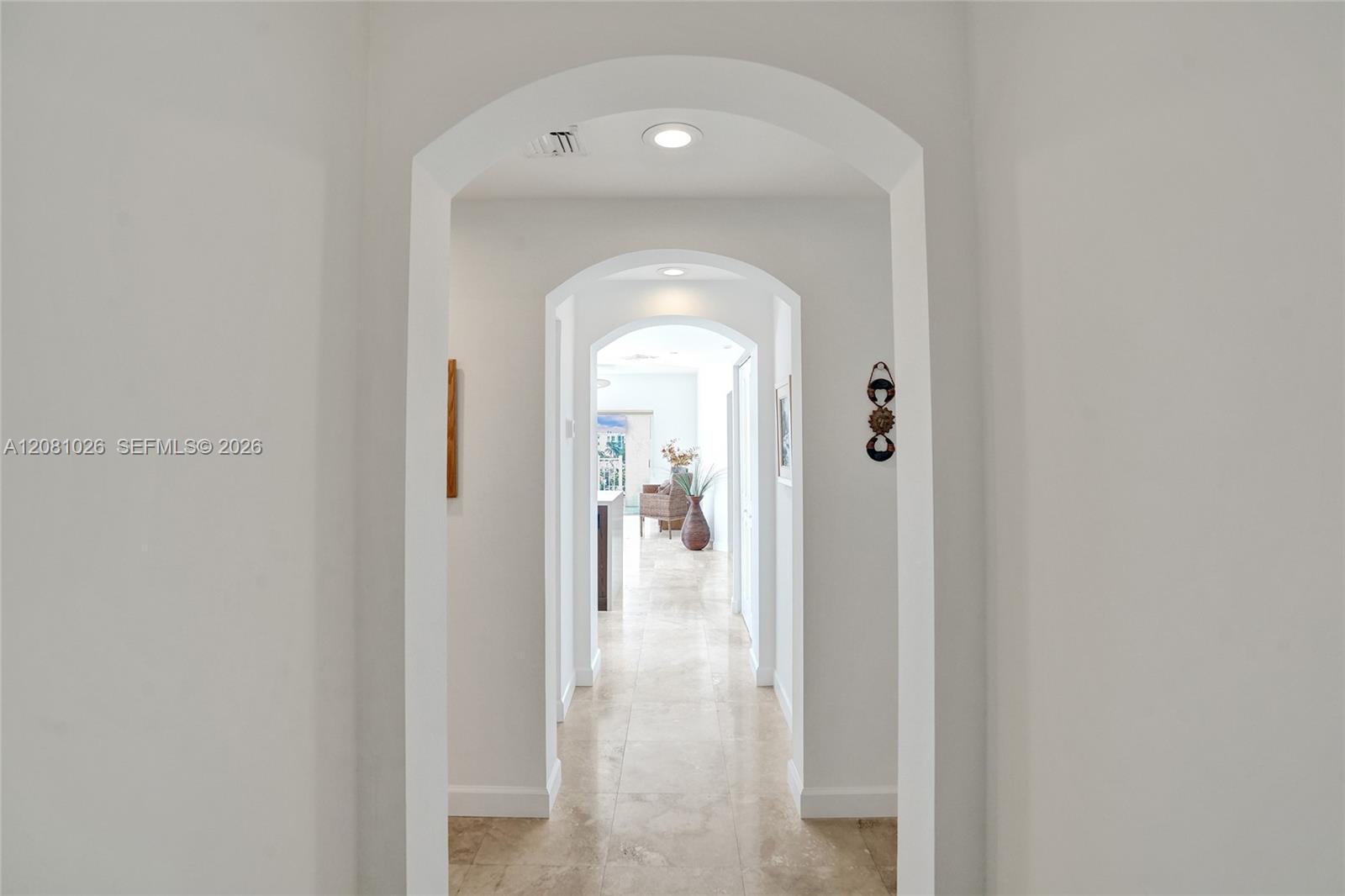 A12081026 Property Photo 27