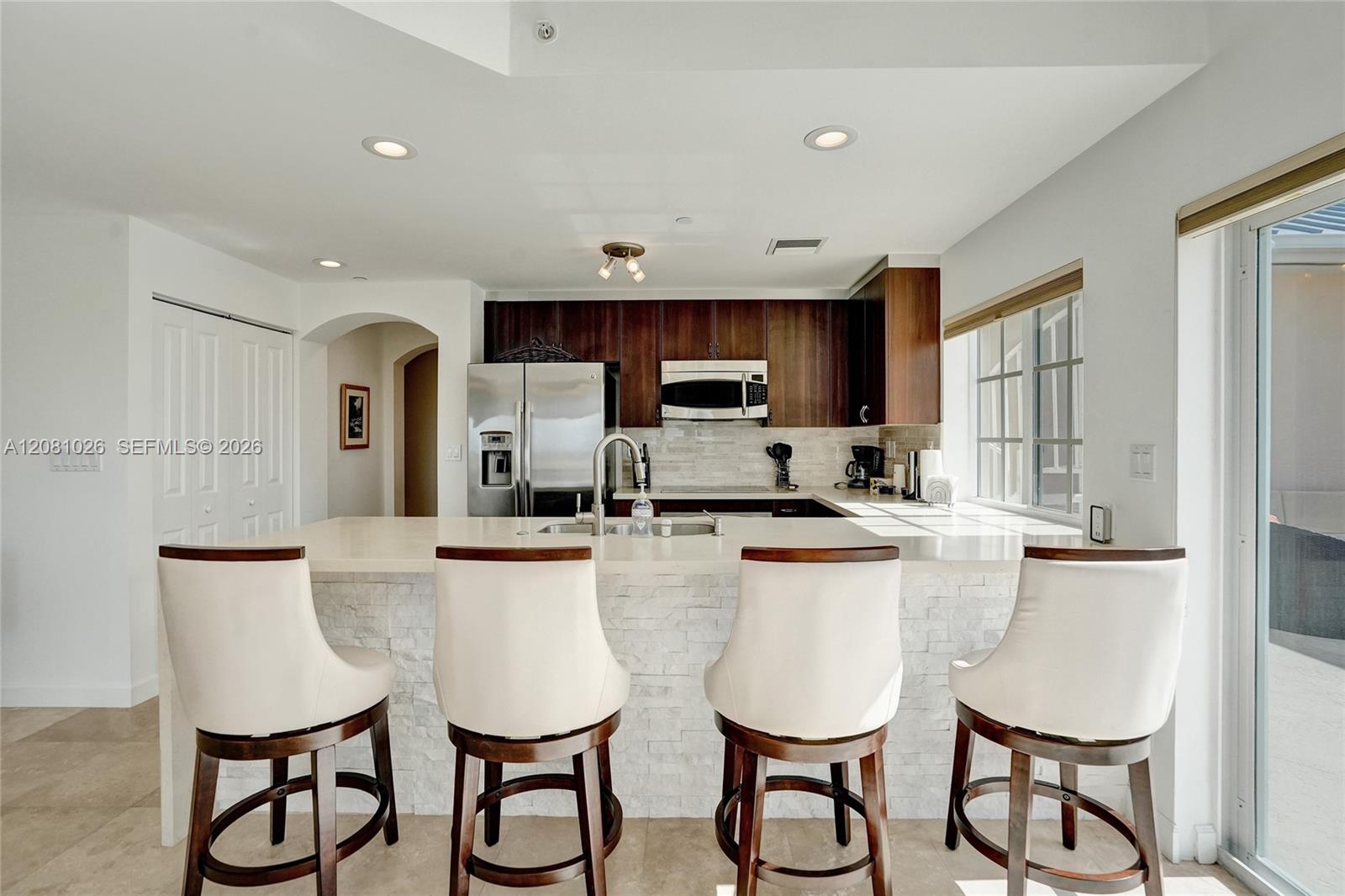 A12081026 Property Photo 31