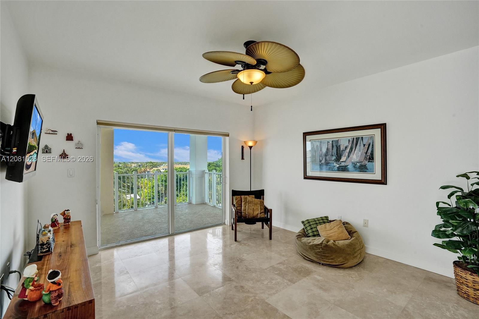 A12081026 Property Photo 48