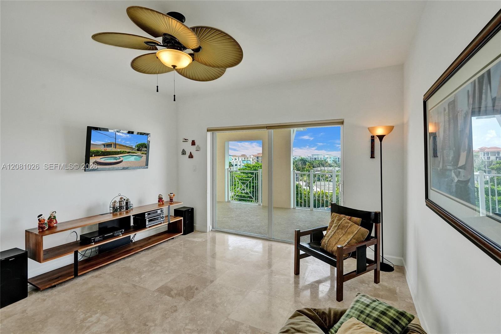 A12081026 Property Photo 49