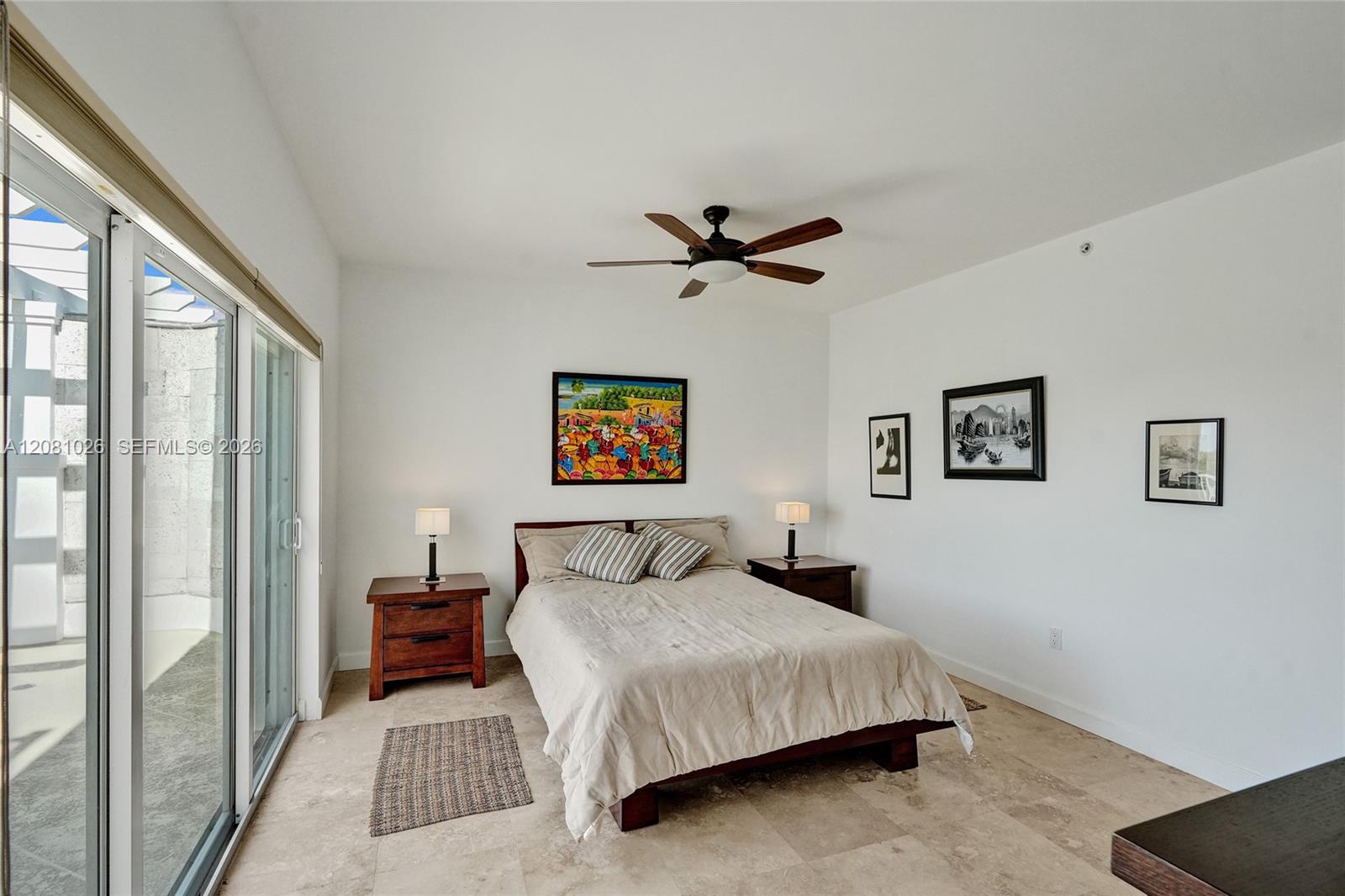 A12081026 Property Photo 53