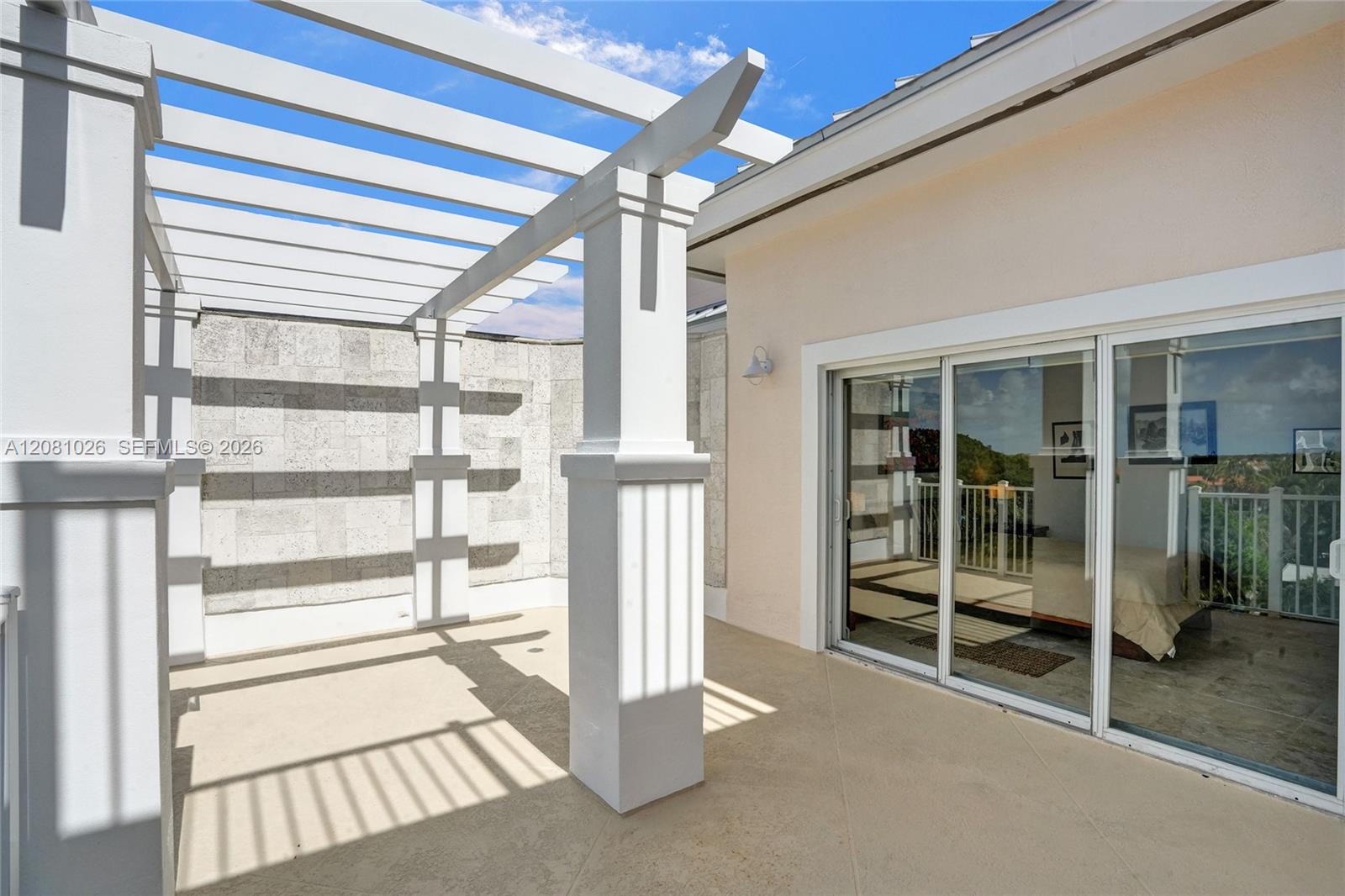 A12081026 Property Photo 67