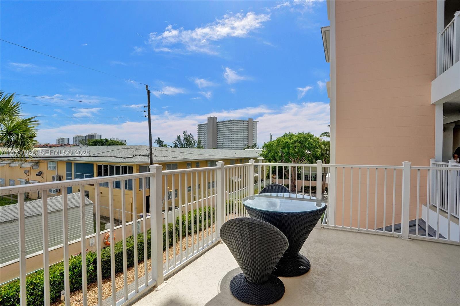 A12081026 Property Photo 99