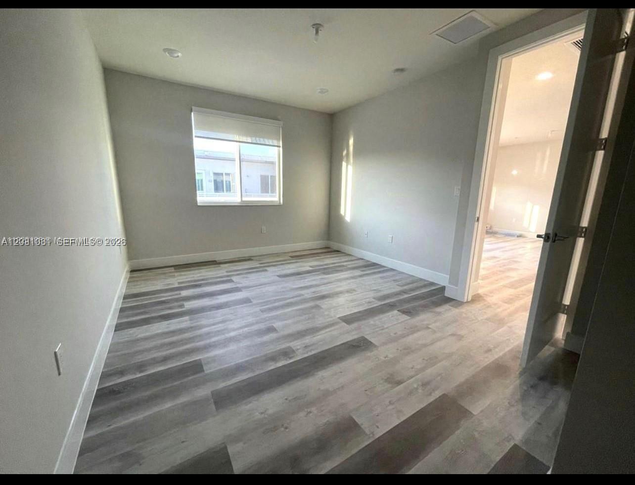 10229 Nw 64th Terrace 303 Property Photo 10