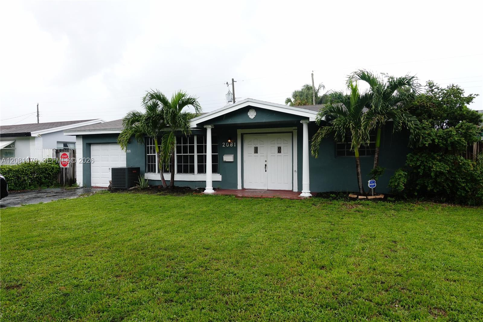 2081 Utopia Drive Property Photo 1
