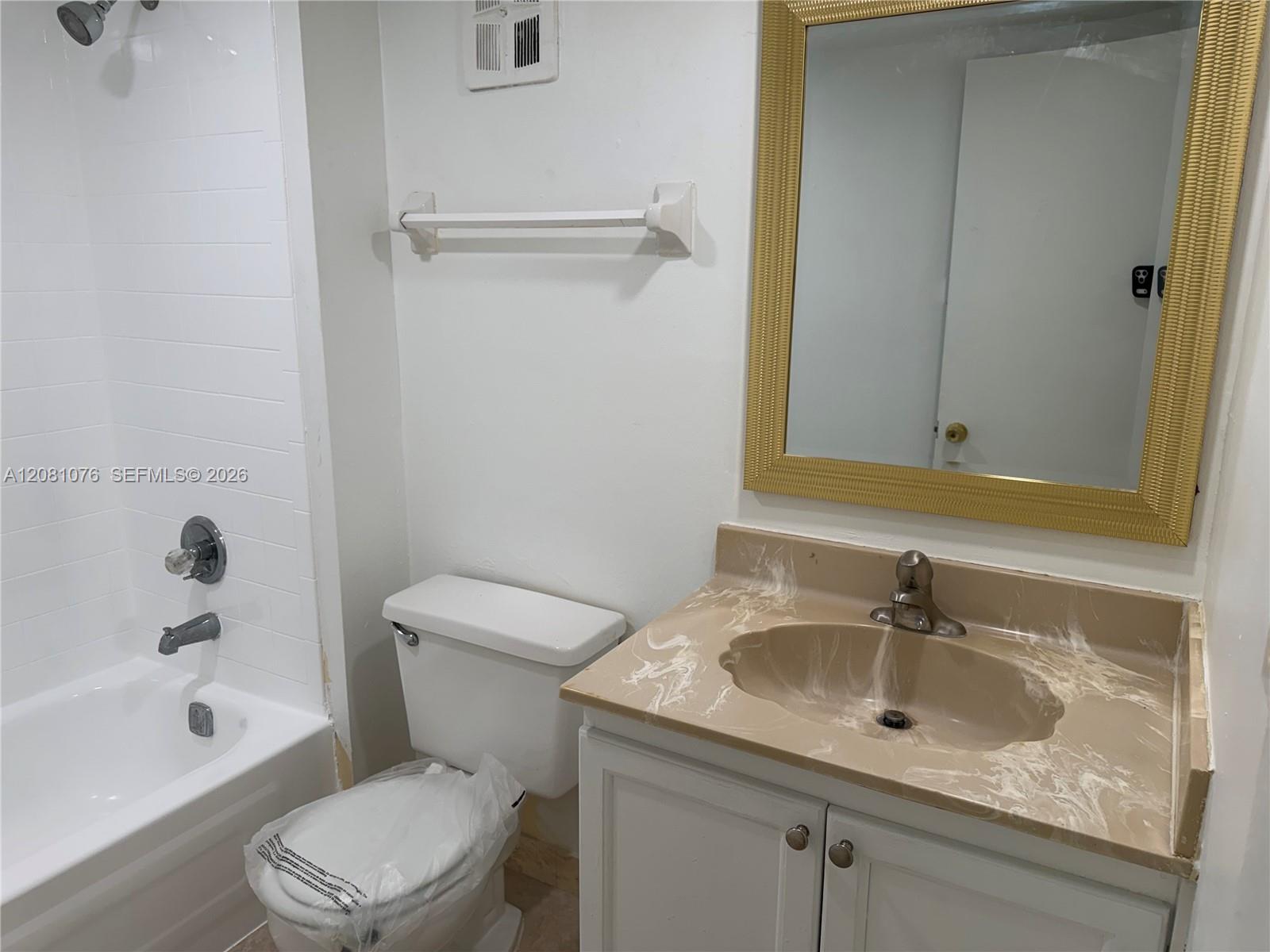 8000 Fairview Drive 202 Property Photo 13