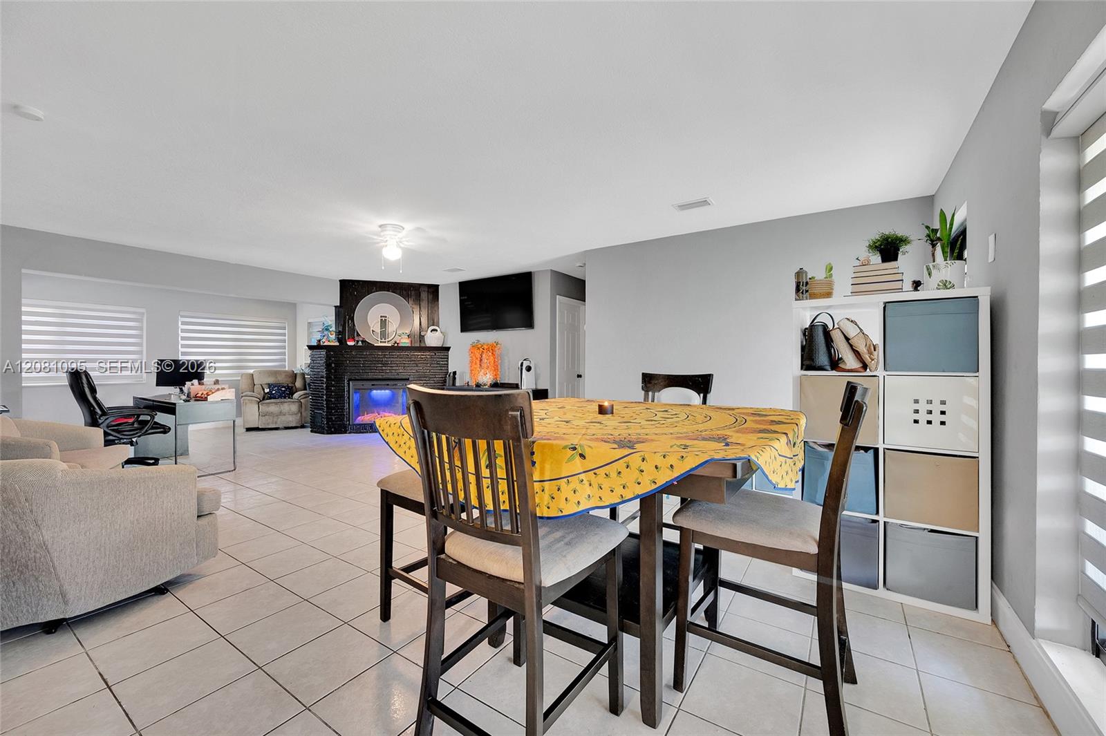 1024 Long Island Avenue Property Photo 16
