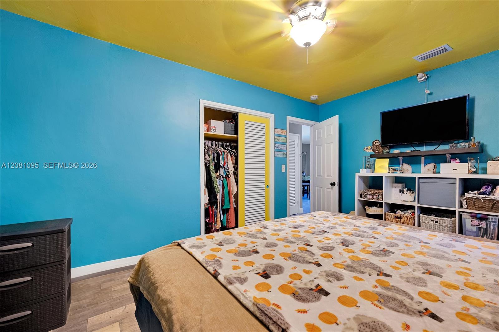 1024 Long Island Avenue Property Photo 21