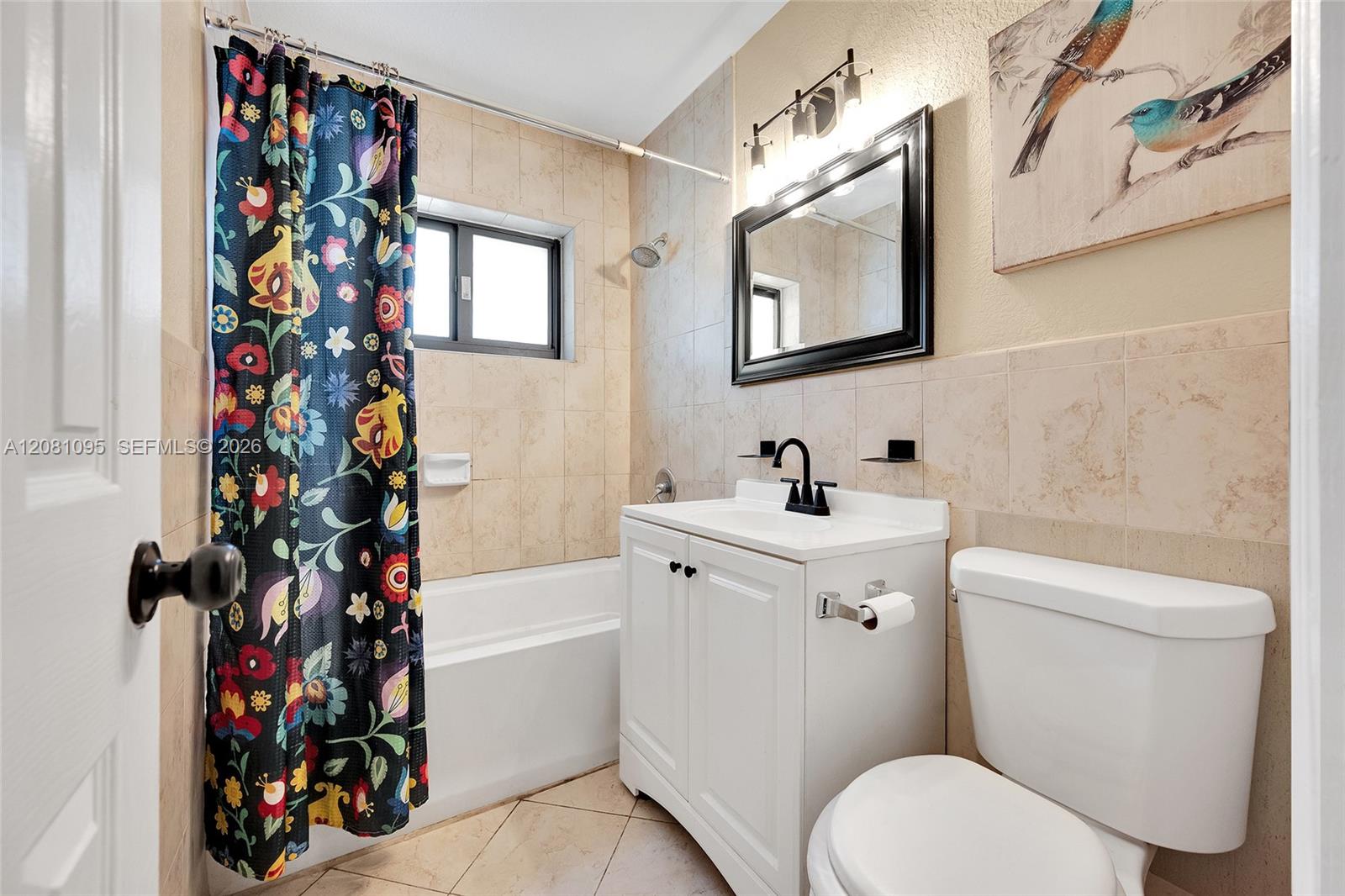 1024 Long Island Avenue Property Photo 22