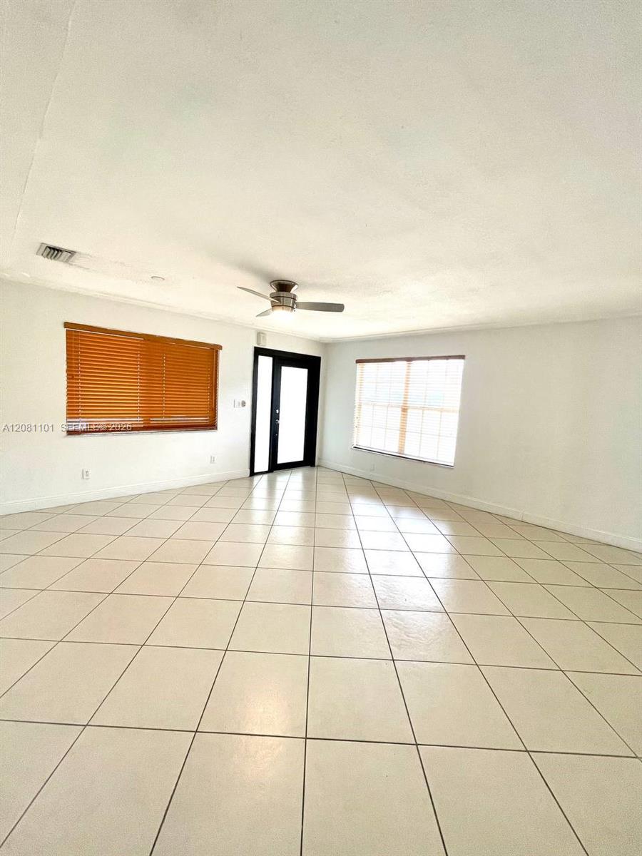 62 W 44th Street 0 Property Photo 3