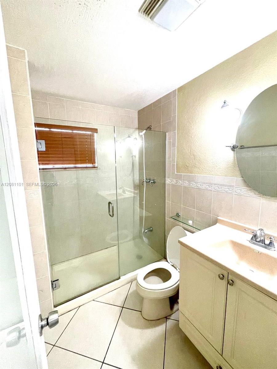 62 W 44th Street 0 Property Photo 19