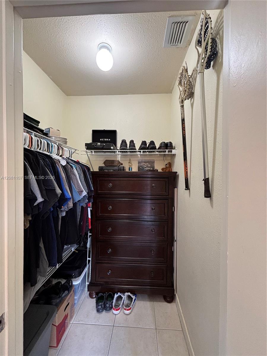 1348 Ortega St Property Photo 23
