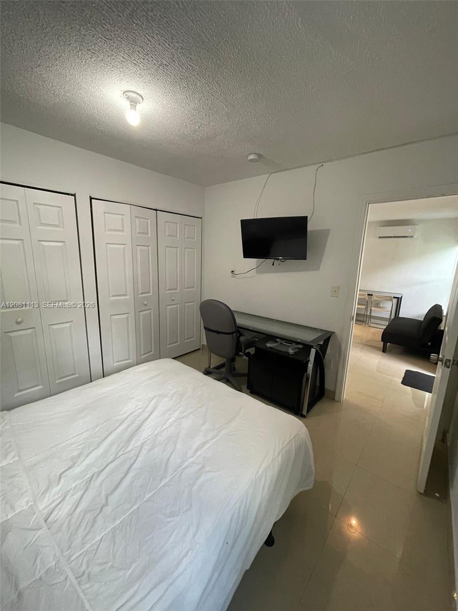 A12081113 Property Photo 5