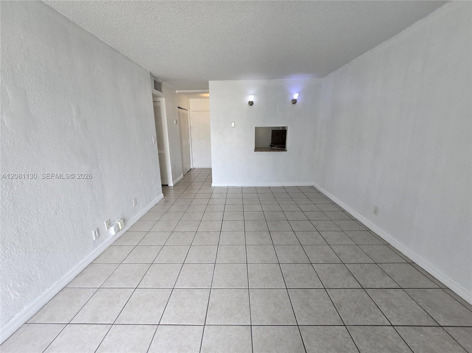 4550 Nw 9th Street 310e Property Photo 2