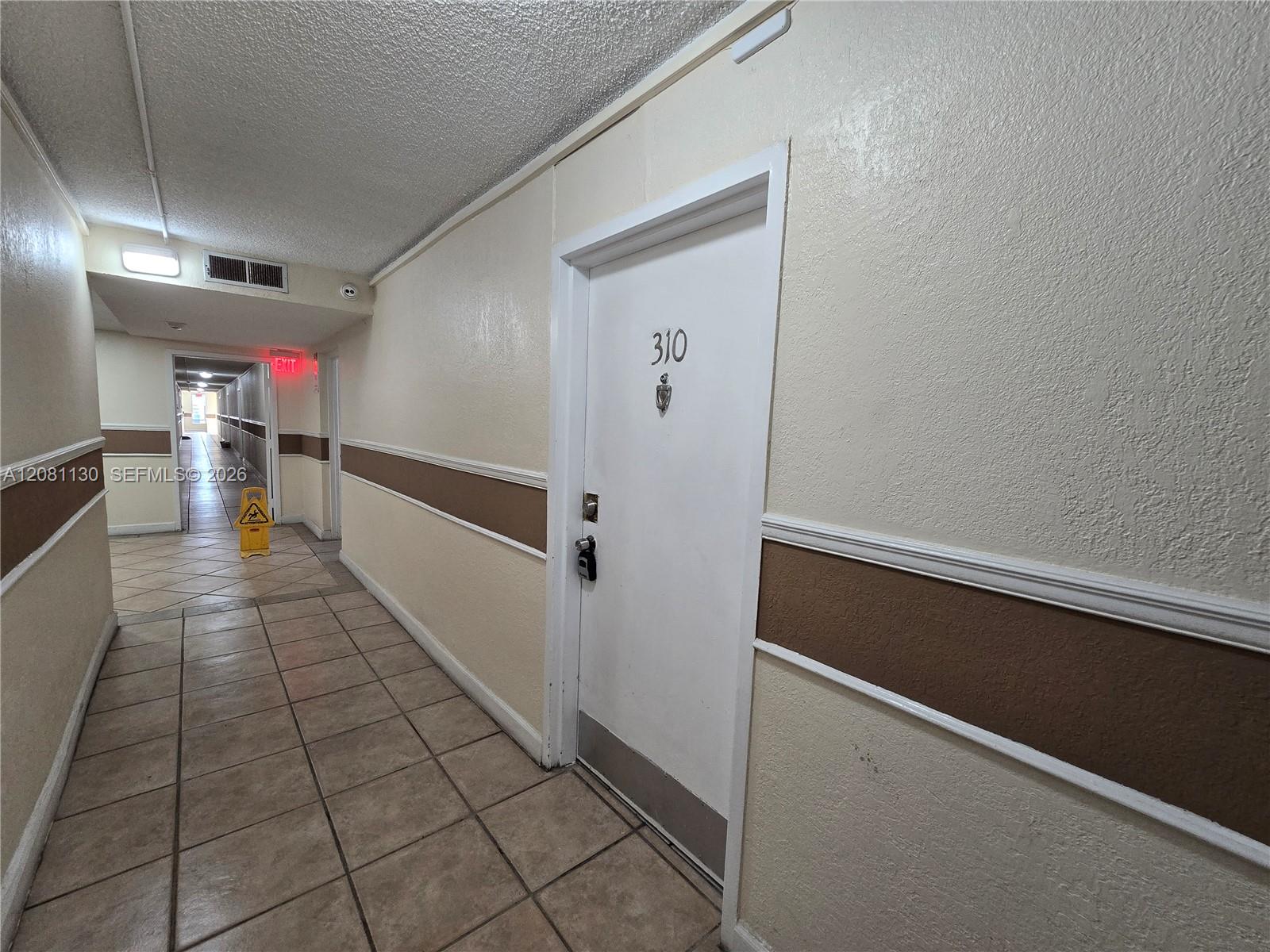 4550 Nw 9th Street 310e Property Photo 13