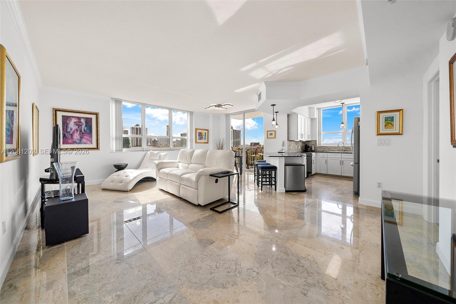 2000 N Bayshore Drive 1502 Property Photo 1