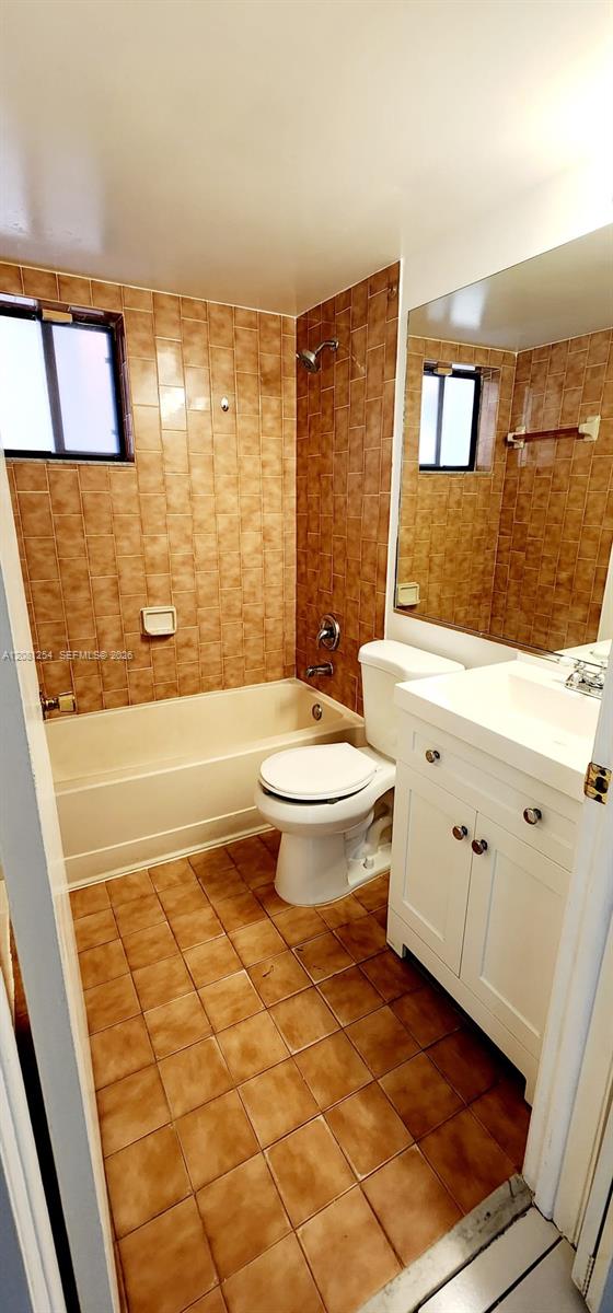 5500 W 21st Court 204 Property Photo 16