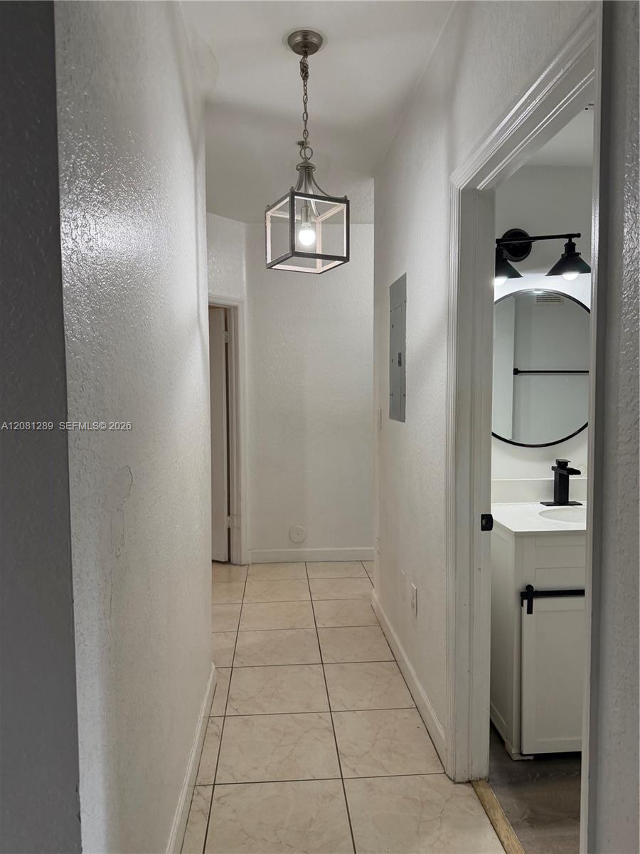 5630 Nw 114th Path 101 Property Photo 5