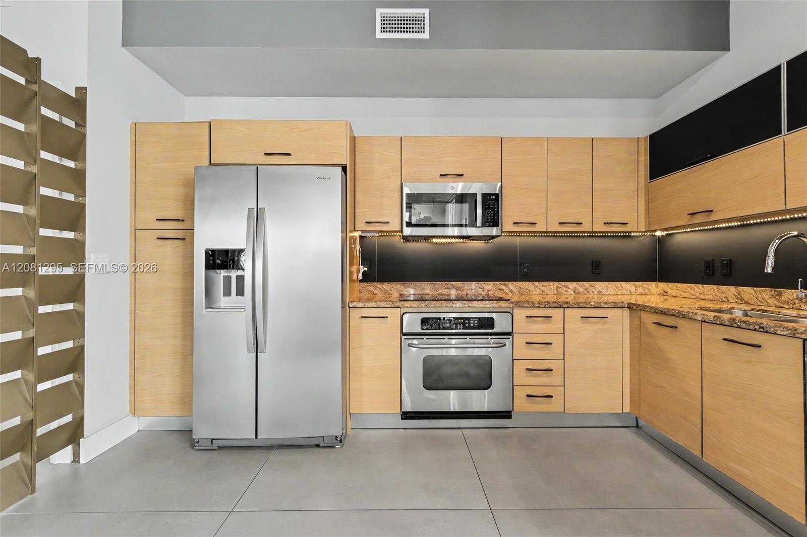 2275 Biscayne Boulevard 1004 Property Photo 7