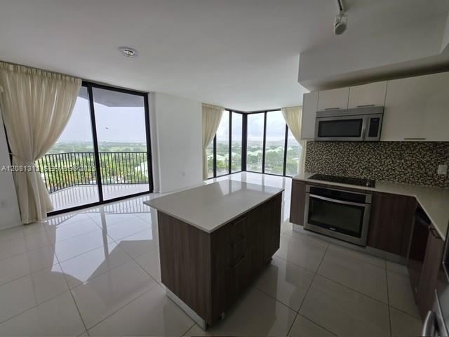 5300 Paseo Boulevard 1014 Property Photo 8
