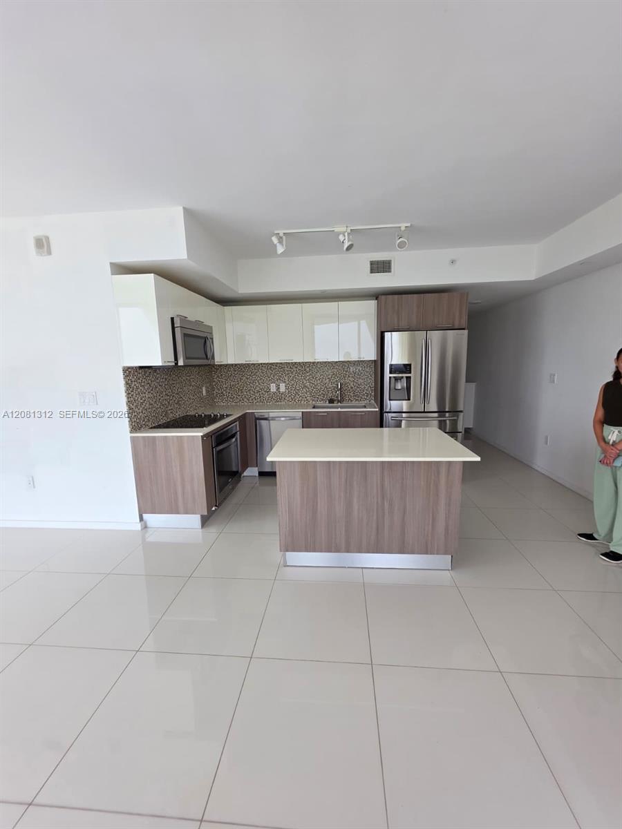 5300 Paseo Boulevard 1014 Property Photo 9