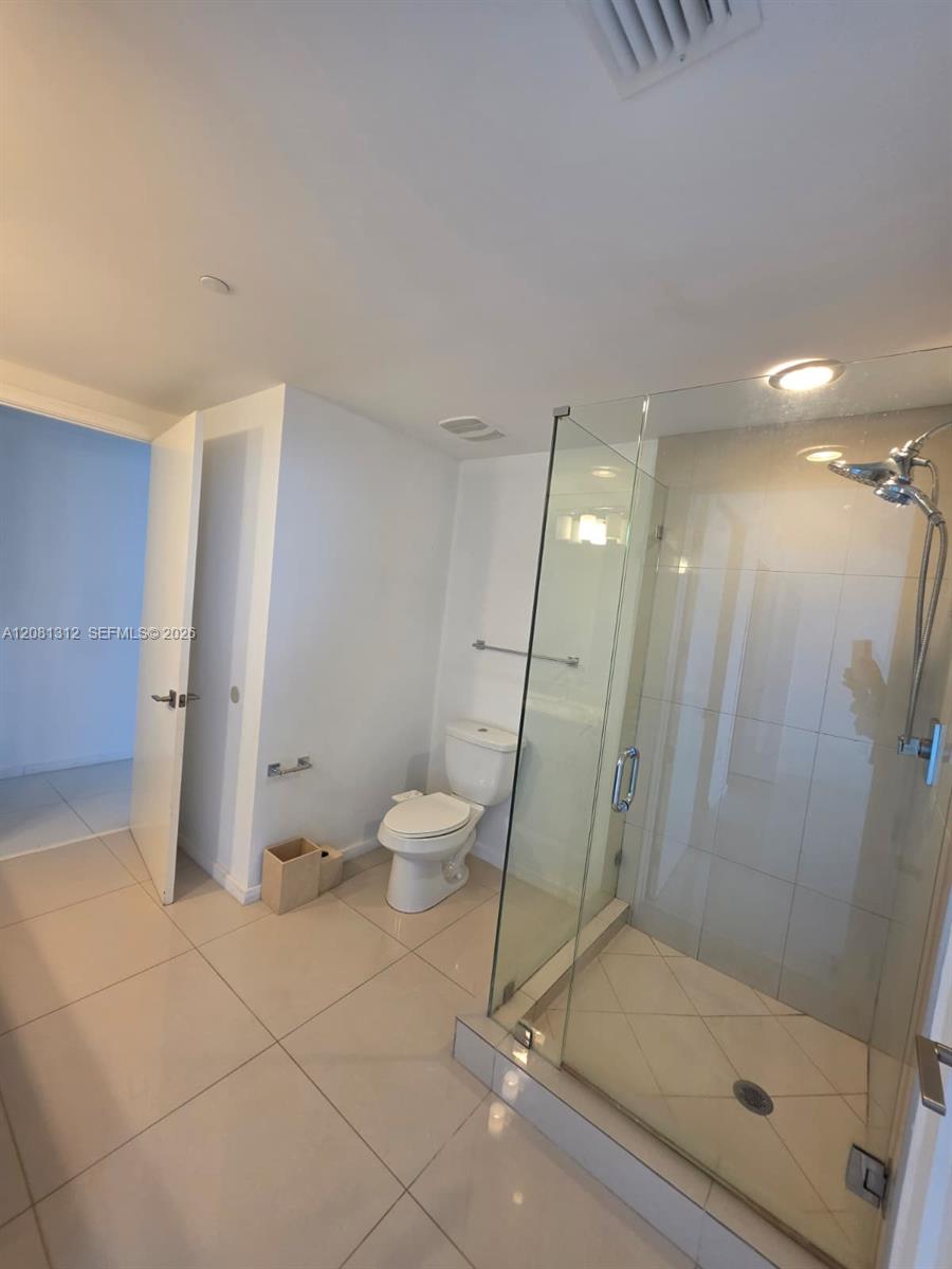 5300 Paseo Boulevard 1014 Property Photo 12
