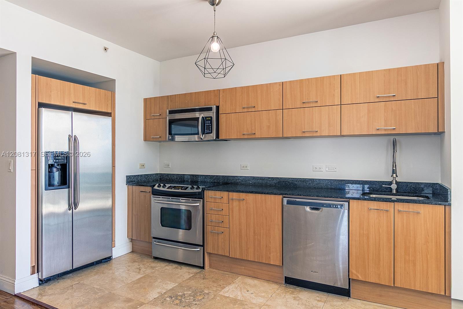 350 S Miami Avenue 3914 Property Photo 6