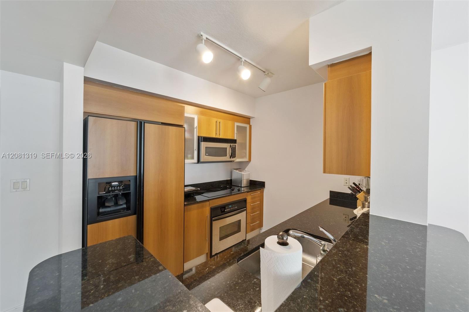 335 S Biscayne Boulevard 2904 Property Photo 3