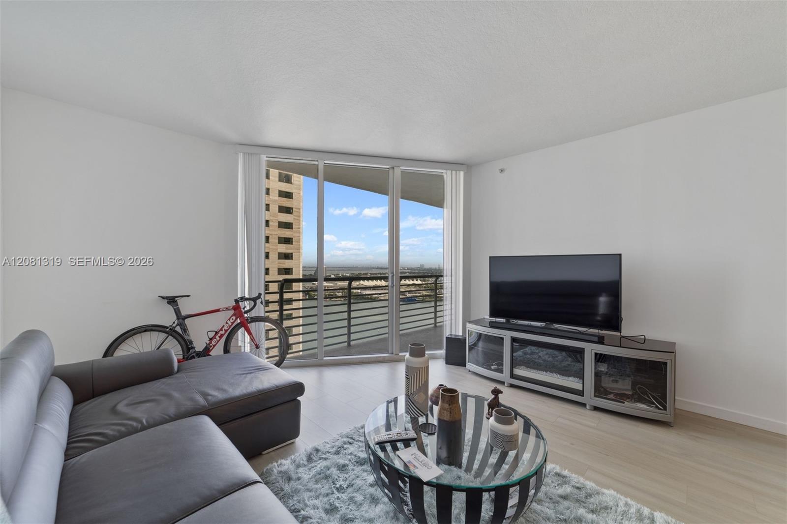 335 S Biscayne Boulevard 2904 Property Photo 7