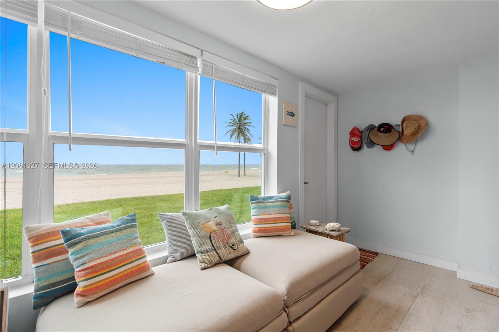 1801 S Surf Road 1e Property Photo 5
