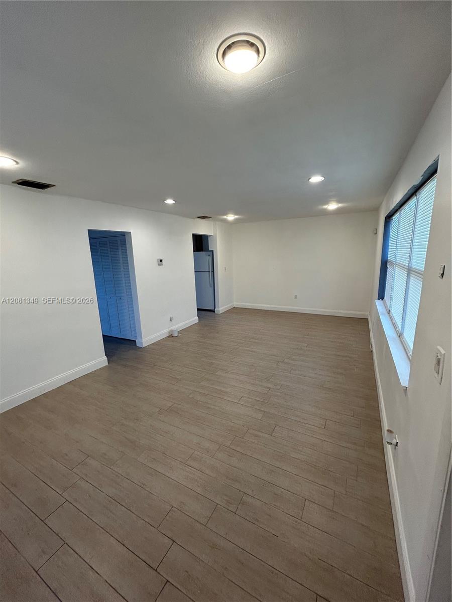 A12081349 Property Photo 13