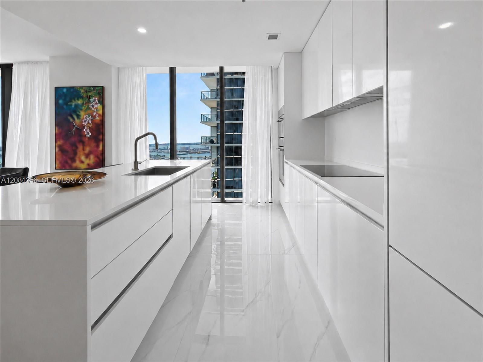 A12081356 Property Photo 4