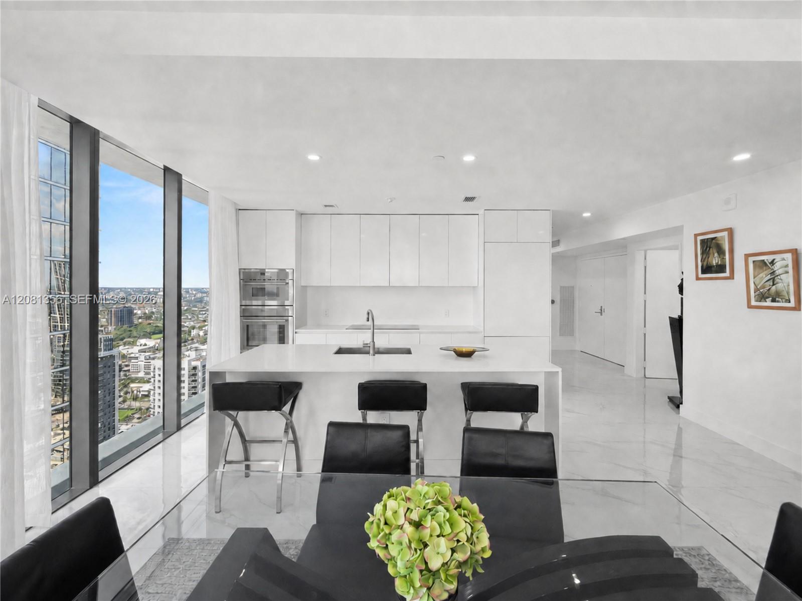 A12081356 Property Photo 6