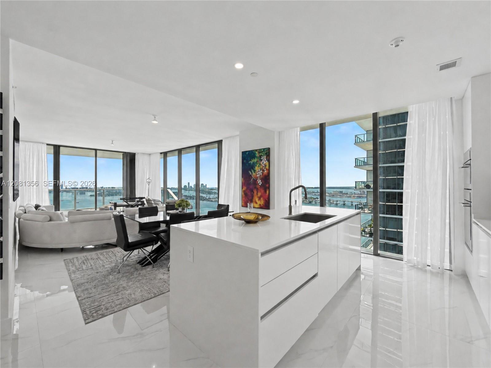 A12081356 Property Photo 12